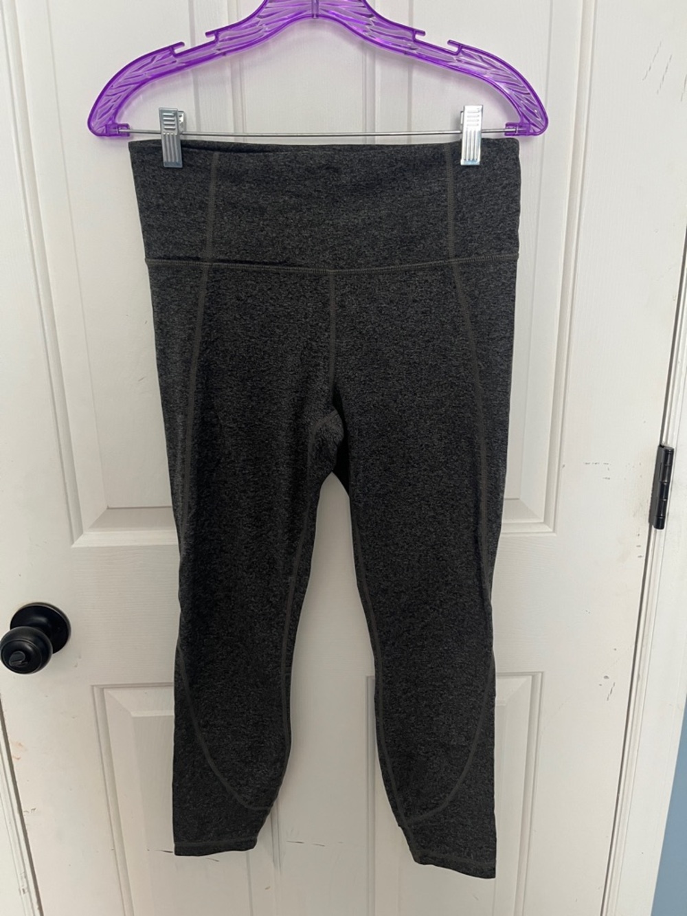 LIKE NEW Athleta High-Rise Leggings - Heathered Gray - Sz Medium